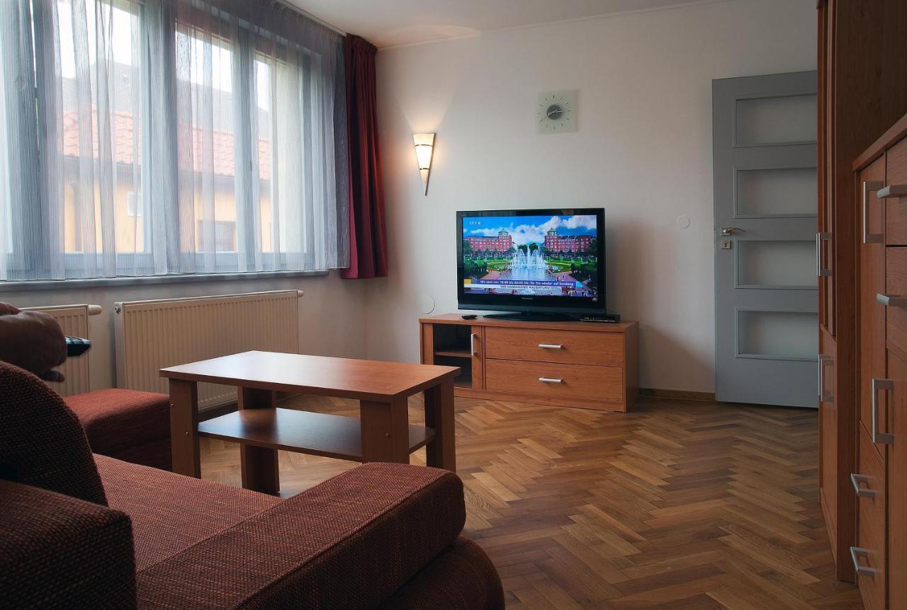 Penzion U Vinotéky Nymburk Szoba fotó